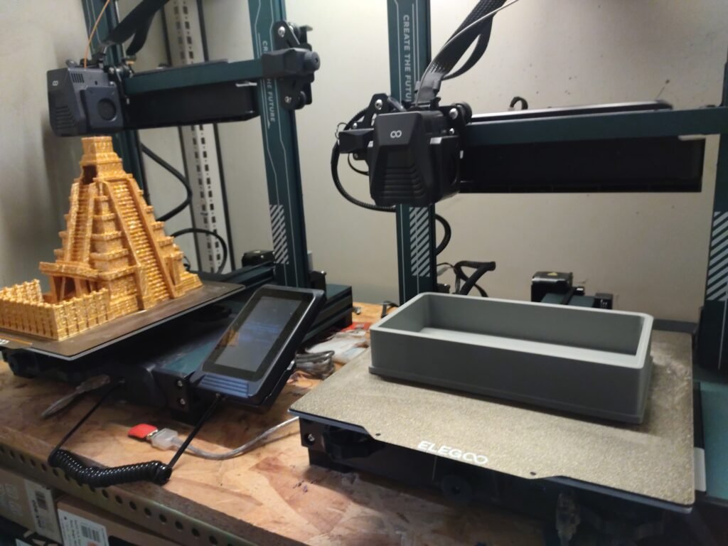 Prototype imprimé en 3D personnalisé posé