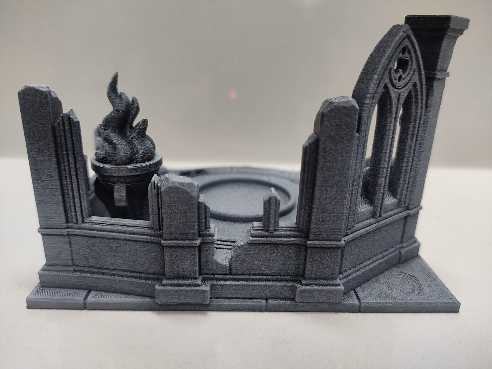 Diorama chapitre de l'ordre de l'empire pour figurines socle de 32 mm à XX mm 3 Diorama chapitre de l'ordre de l'empire pour figurines socle de 32 mm à XX mm